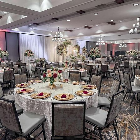 Готель Hilton Sacramento Arden West Екстер'єр фото