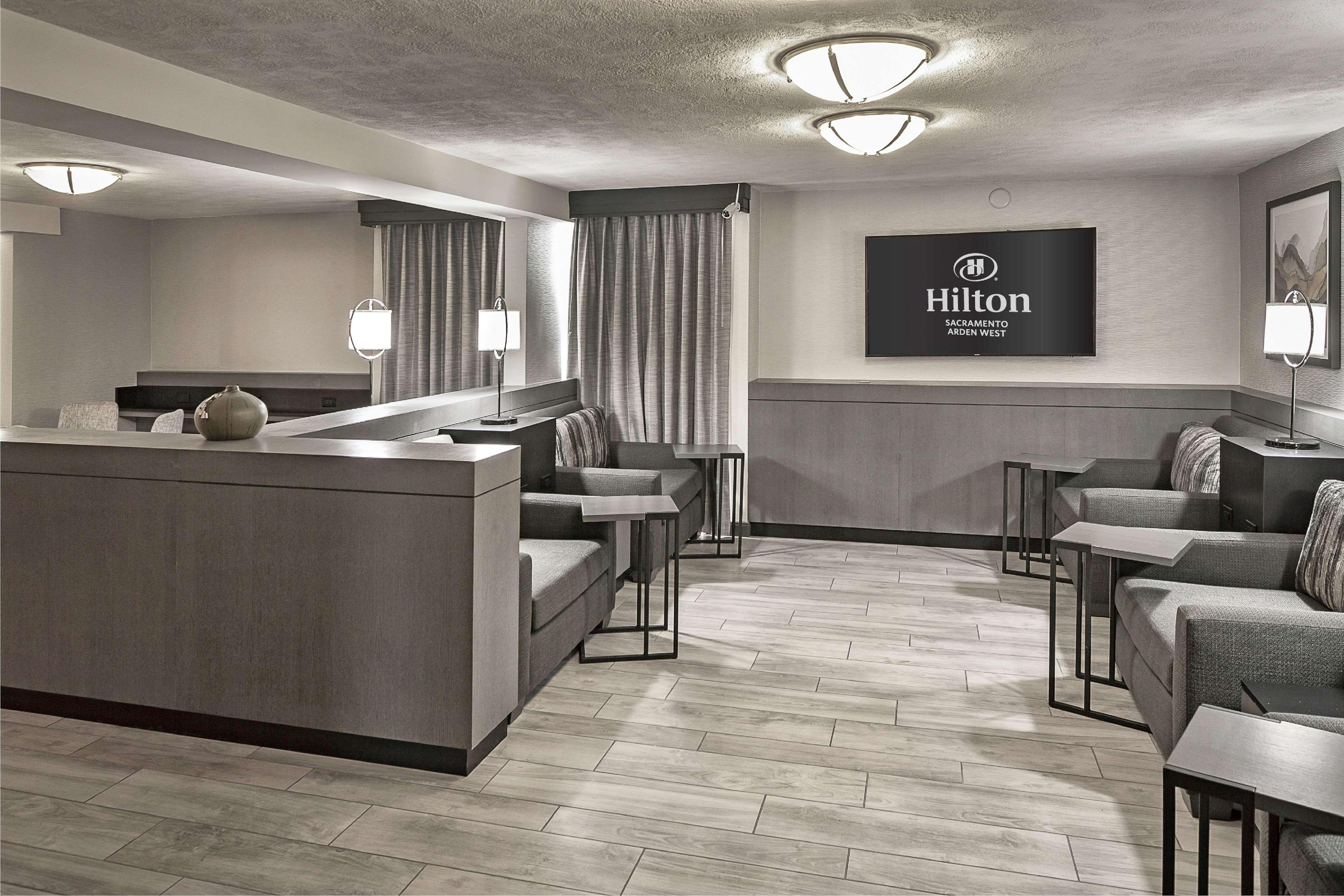 Готель Hilton Sacramento Arden West Екстер'єр фото