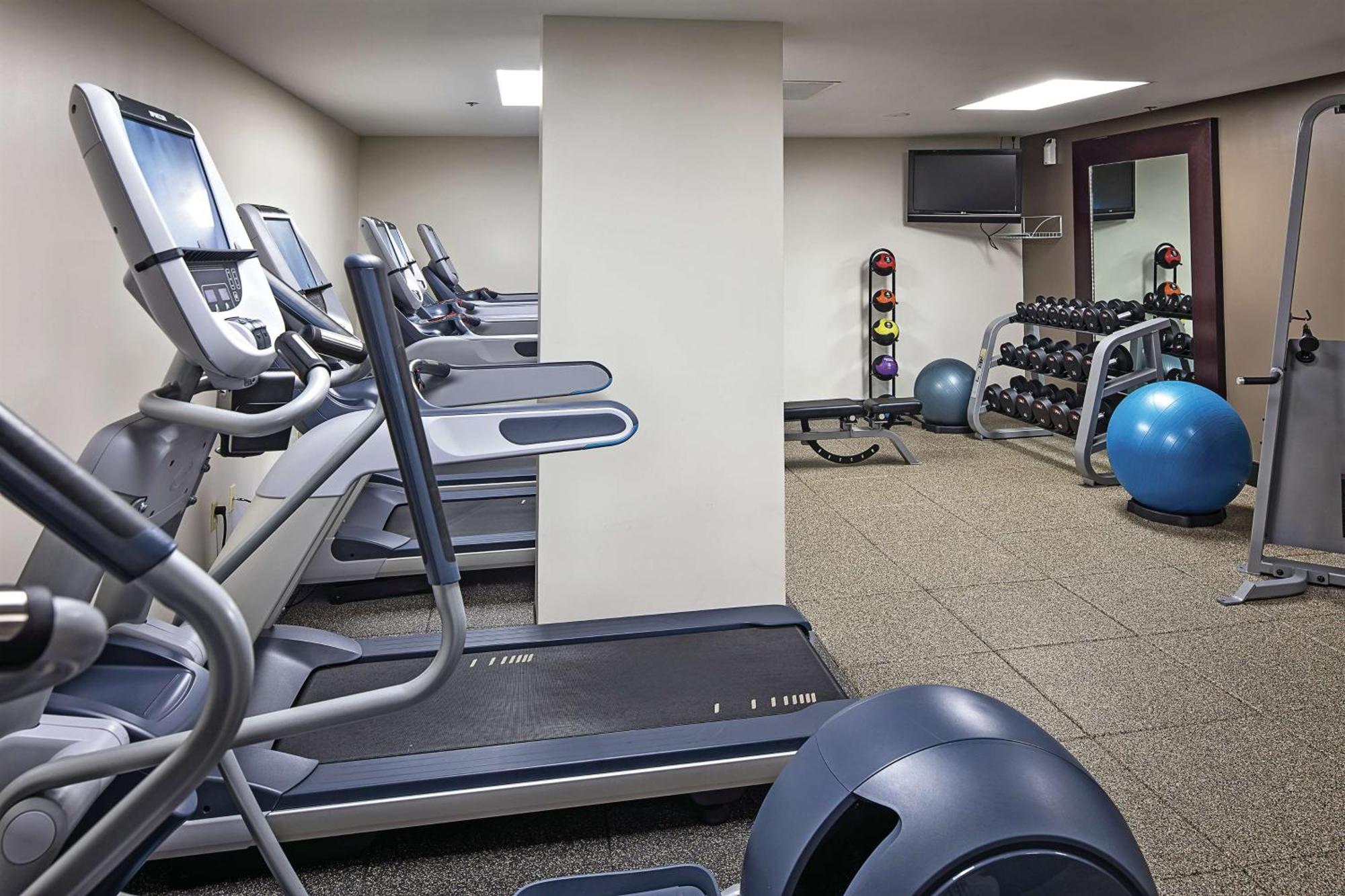 Готель Hilton Sacramento Arden West Екстер'єр фото