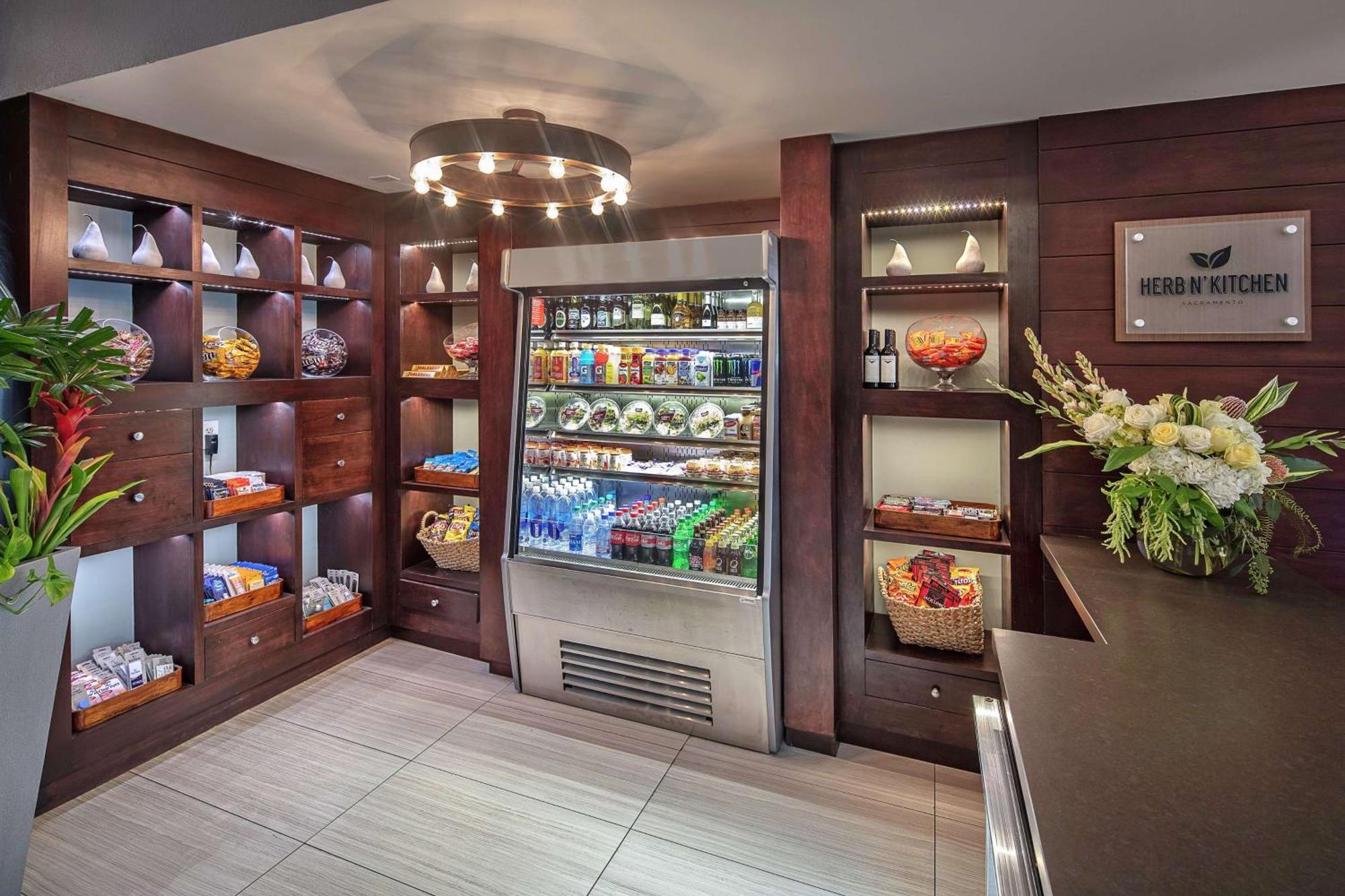 Готель Hilton Sacramento Arden West Екстер'єр фото