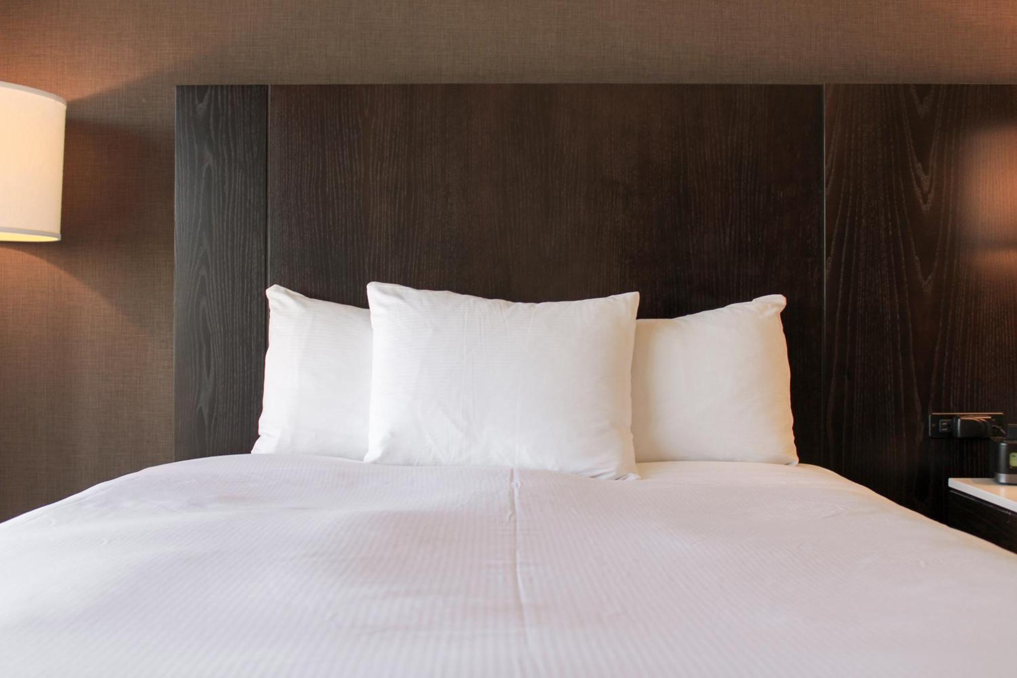 Готель Hilton Sacramento Arden West Екстер'єр фото